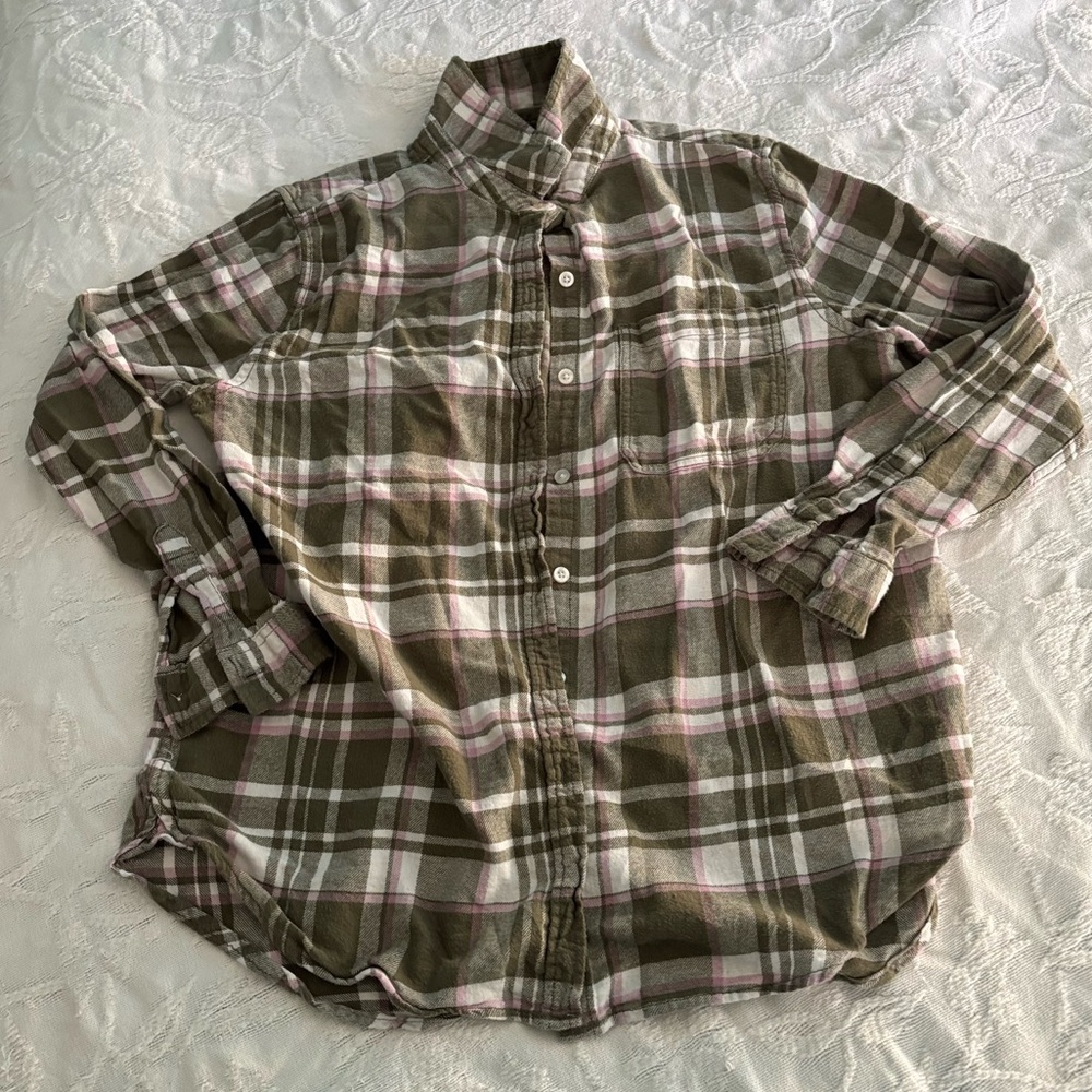 GAP Green White and Pink Plaid Flannel Collared Tapered Button-Down Shirt Large